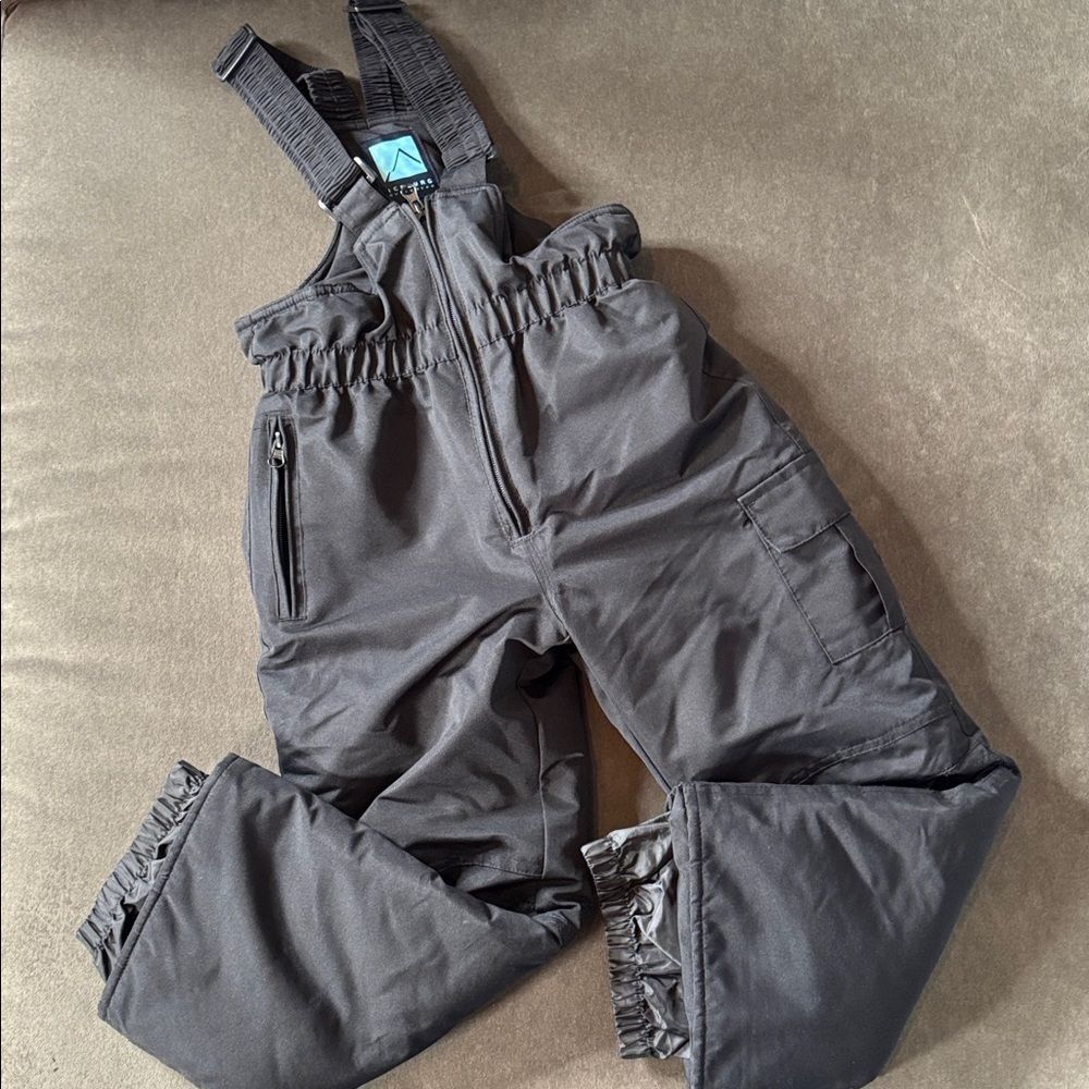 Kids Iceburg Black Snow Bib Overalls Ski Pants Adjustable Straps Size 6/6X
